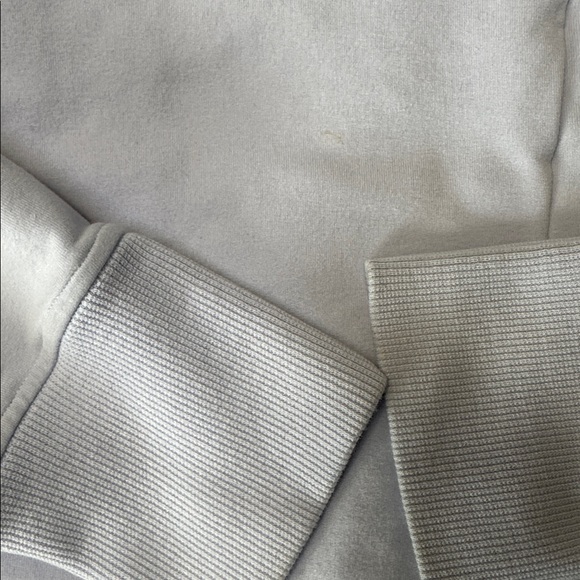 Lululemon Scuba Hoodie - Picture 7 of 10